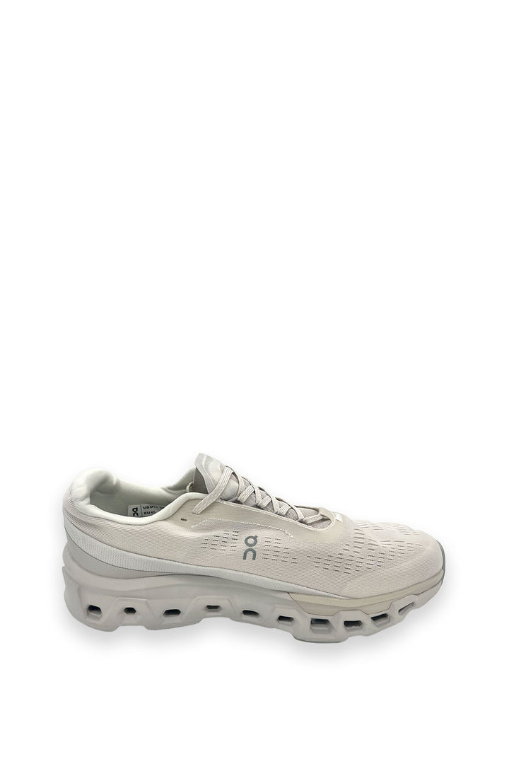 Tenis On Cloud RA-38