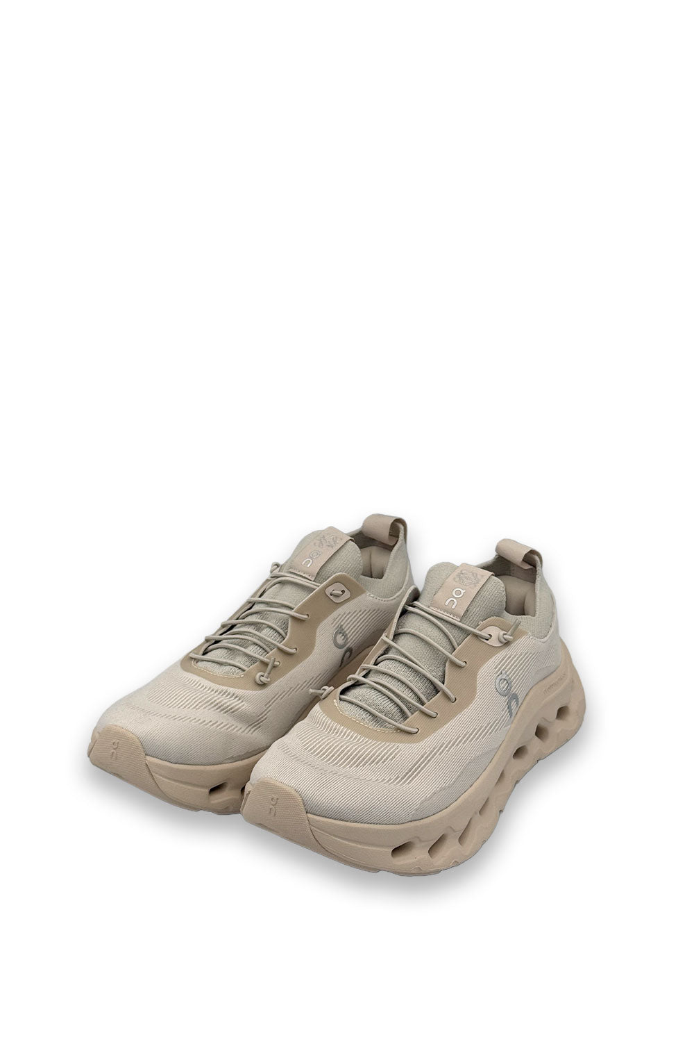 TENIS ON CLOUD LOEWE ARENA