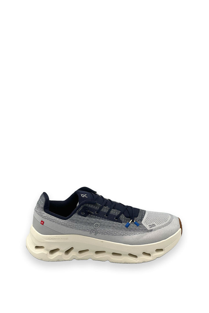 Tenis On Cloud RA-52