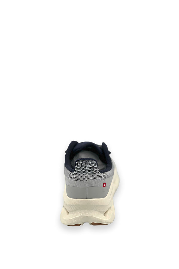 Tenis On Cloud RA-52