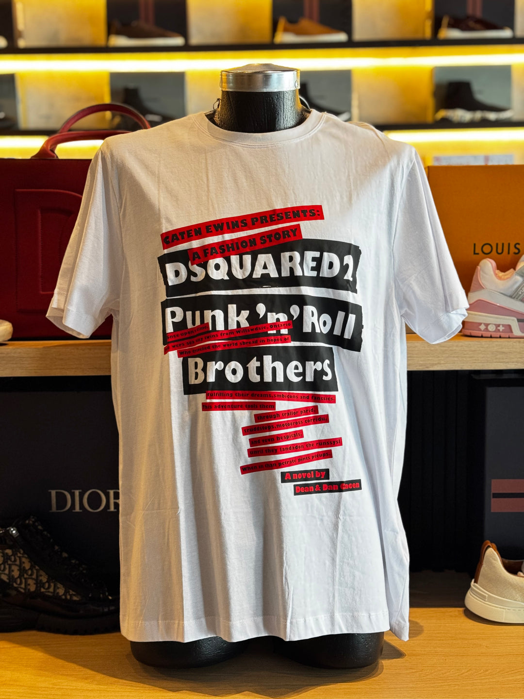 PLAYERA DSQUARED2 (L)