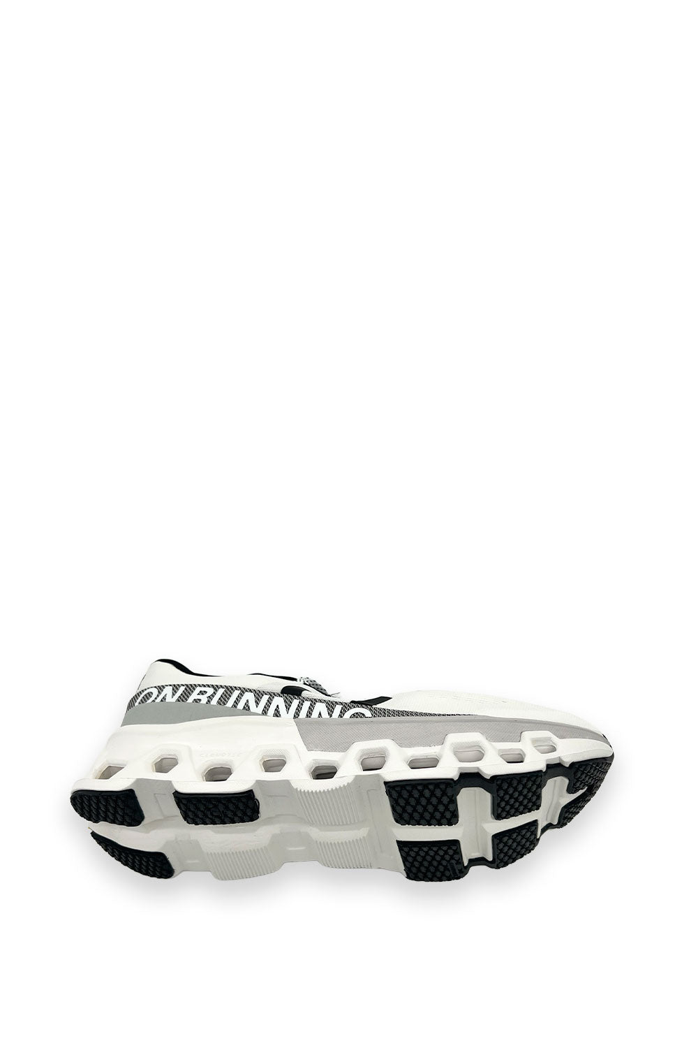 Tenis On Cloud RA-37