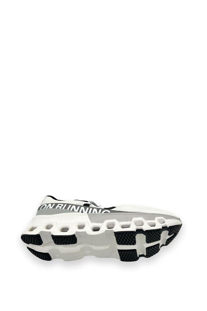 Tenis On Cloud RA-37