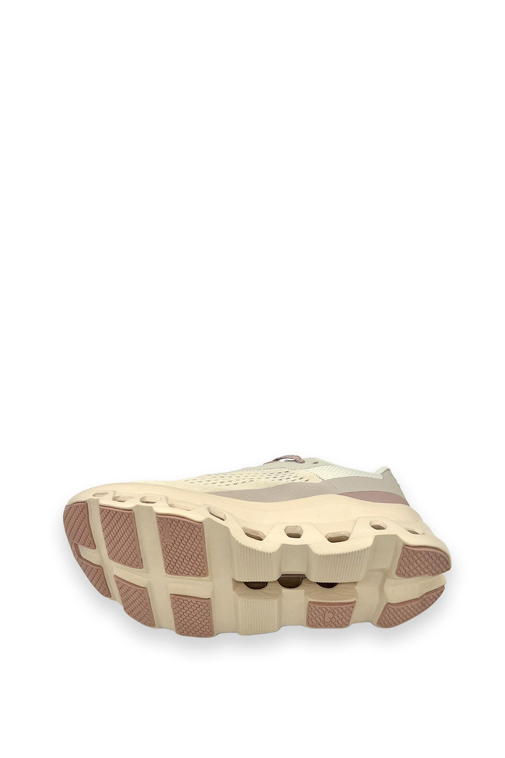 Tenis On Cloud RA-16