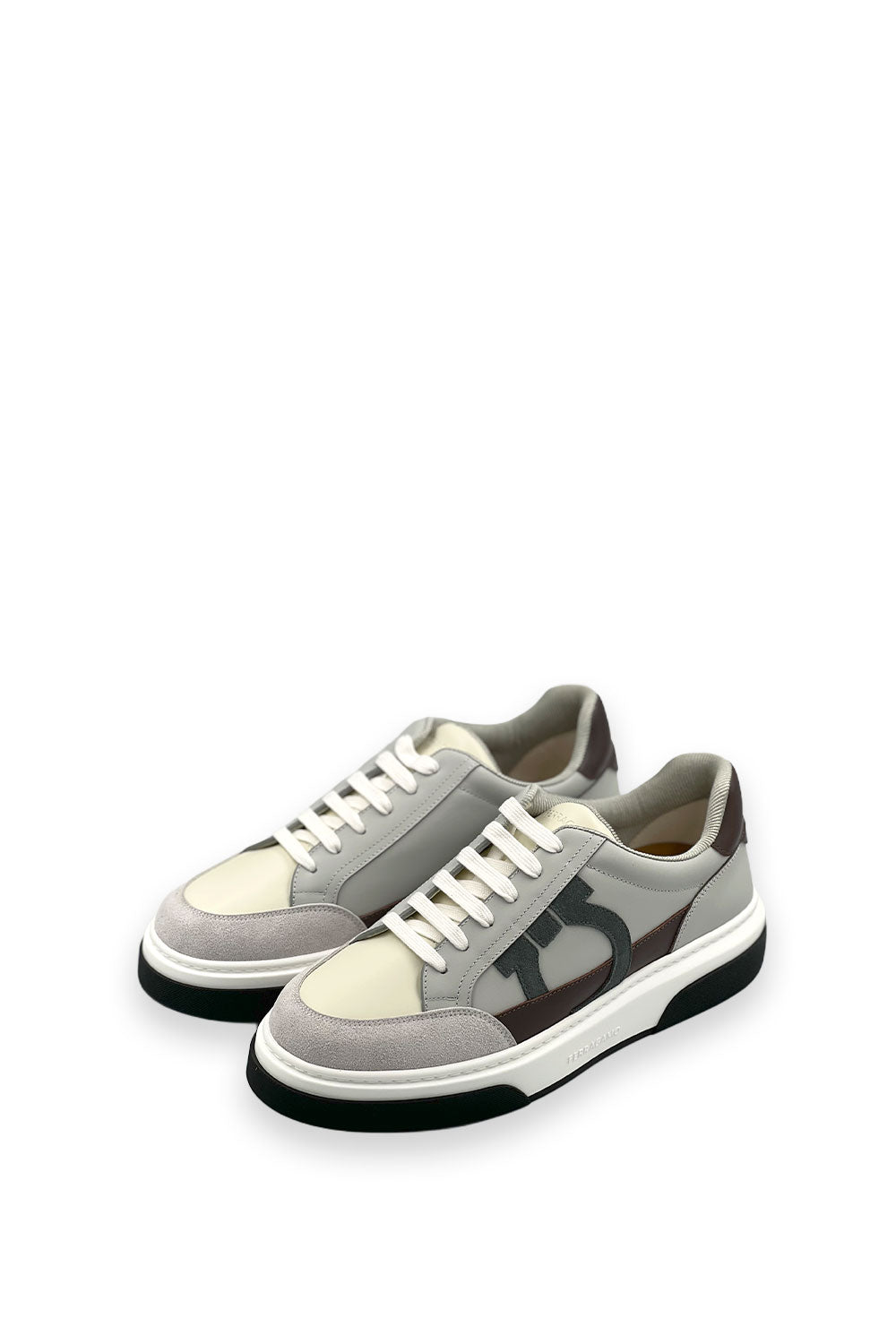 TENIS FERRAGAMO GANCINI PIEDRA