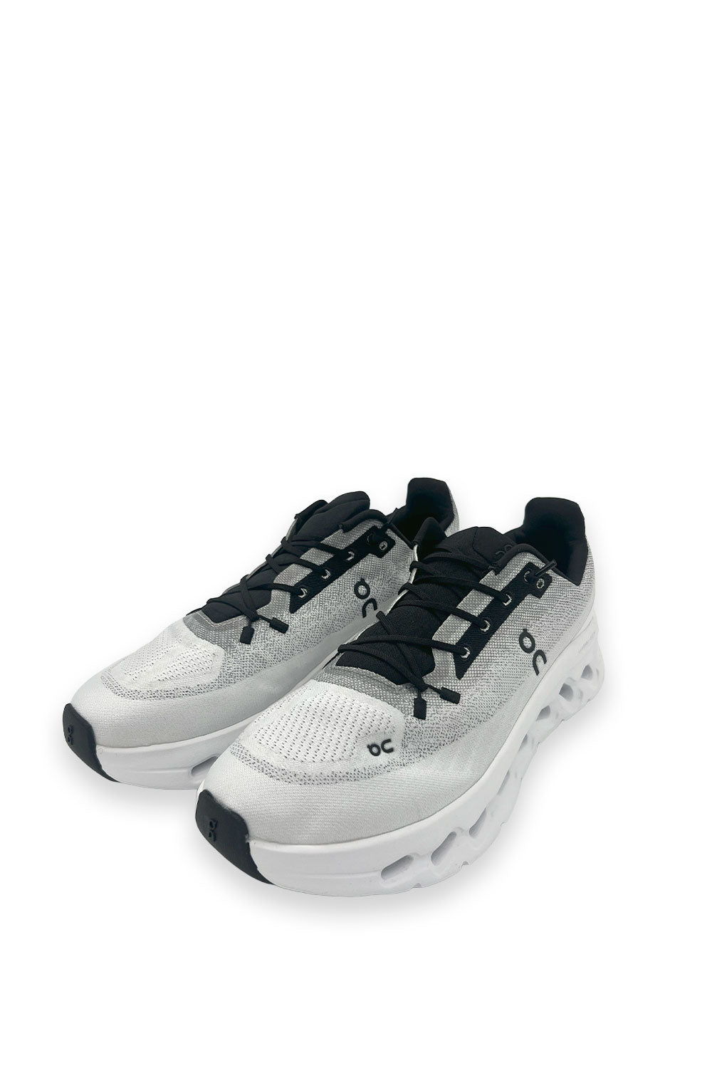 Tenis On Cloud RA-13