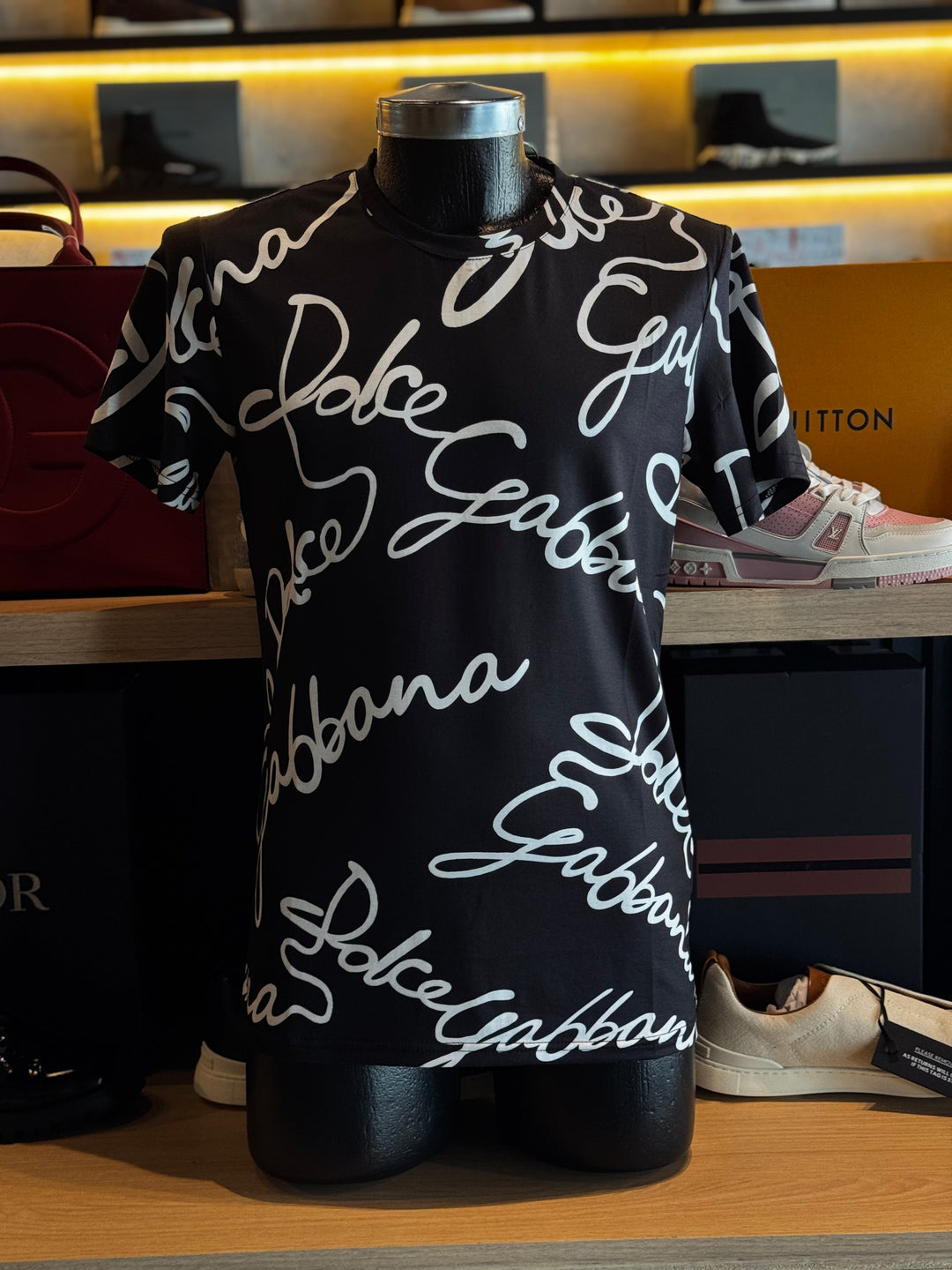 PLAYERA DOLCE GABANA CURSIVA (XS)