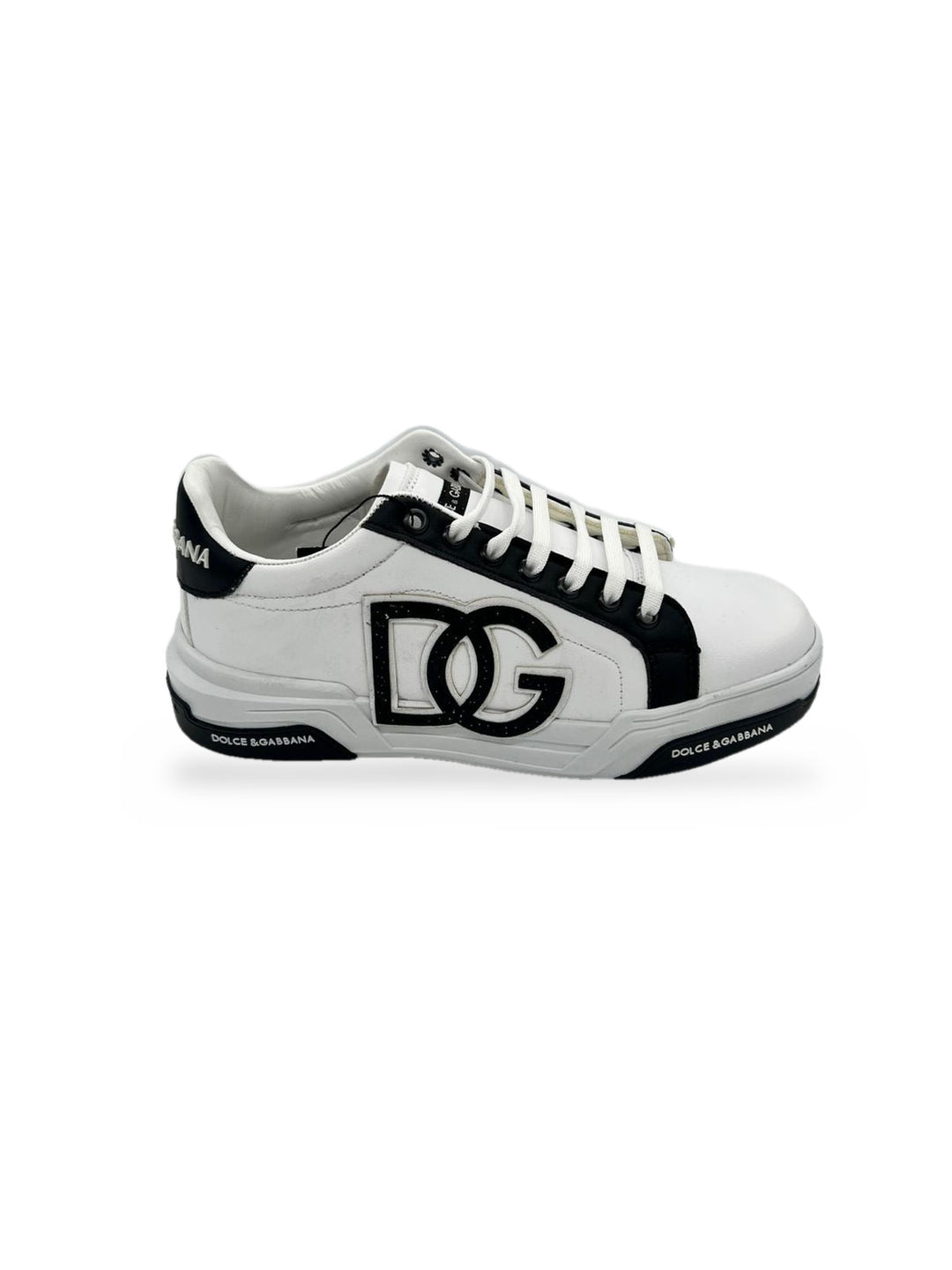 TENIS DG 3007 BLANCO NEGRO (LETRAS)
