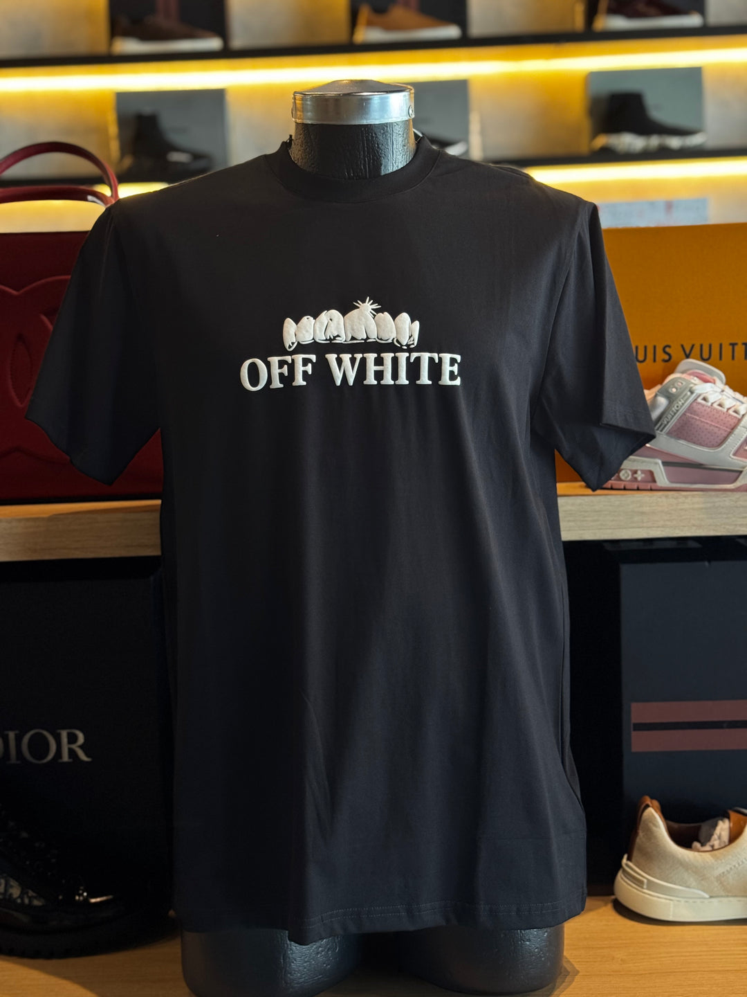 PLAYERA OFF-WHITE UNDER BART (M)