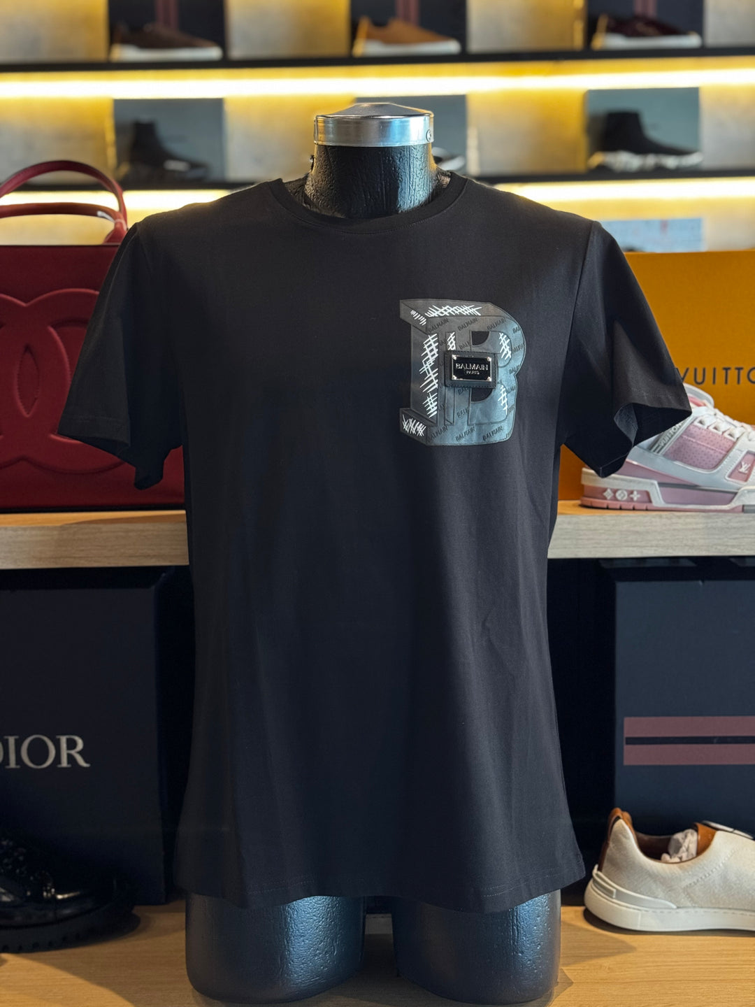 PLAYERA BALMAIN PLACA (L)