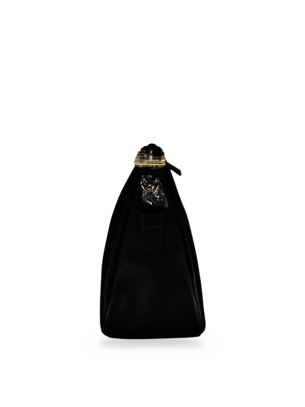 Bolsa de hombro Prada en piel granulada negra con placa triangular dorada