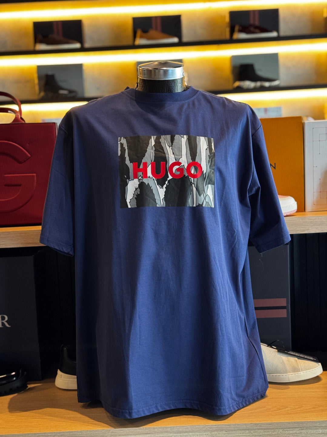 PLAYERA HUGO BOSS (L)