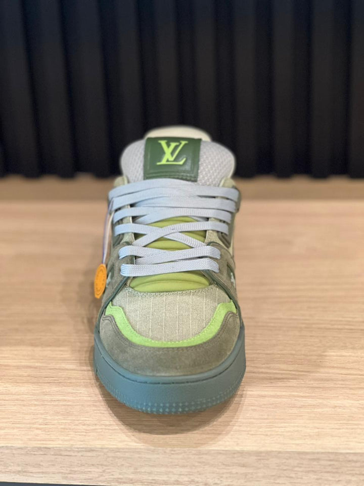 TENIS LV TRAINER VERDE GRIS