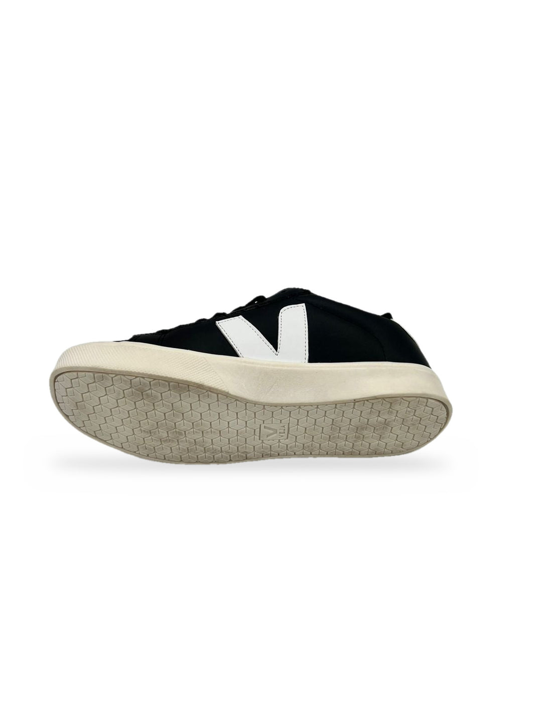 TENIS VEJA 6802 NEGRO BLANCO