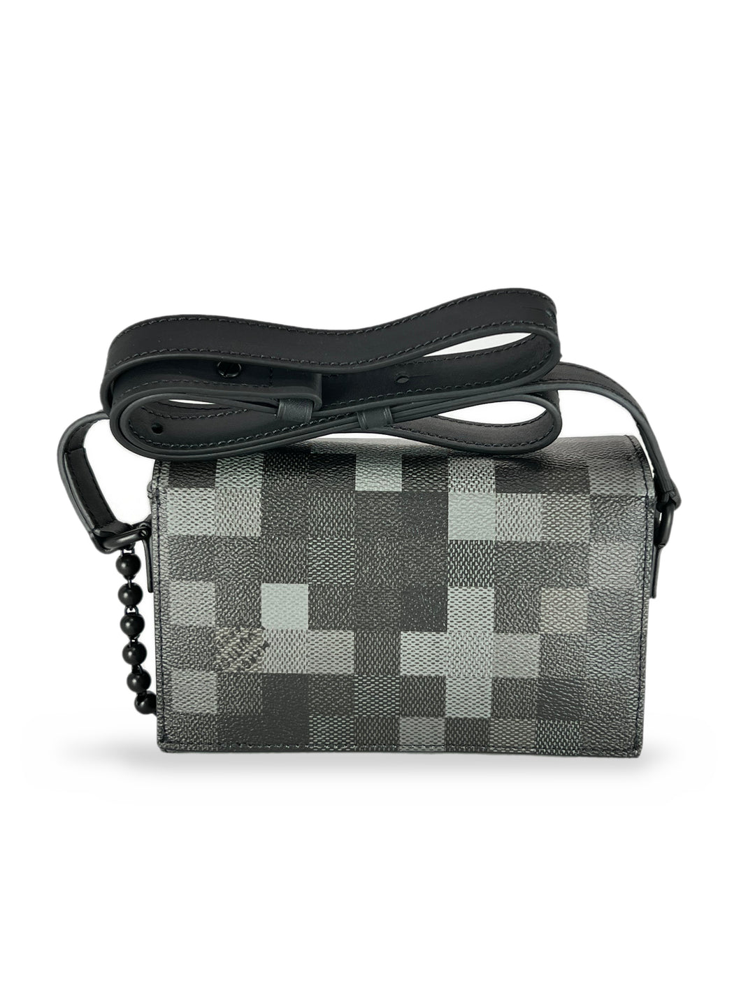Graphite Pixel Black