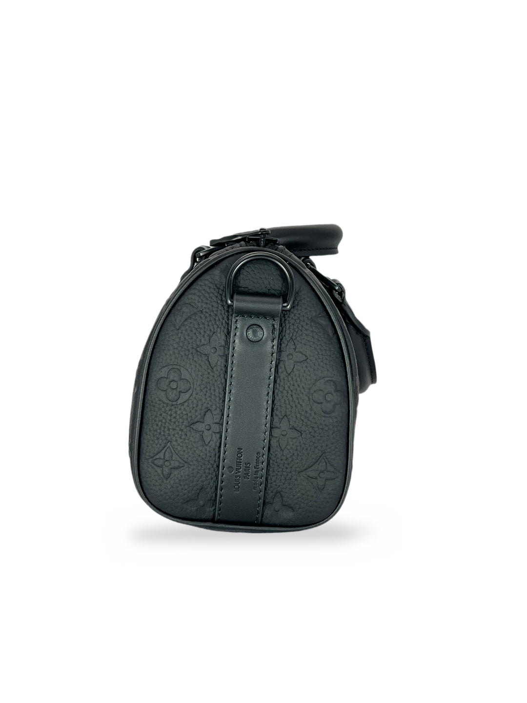 Negro Texturizado Monograma Relieve