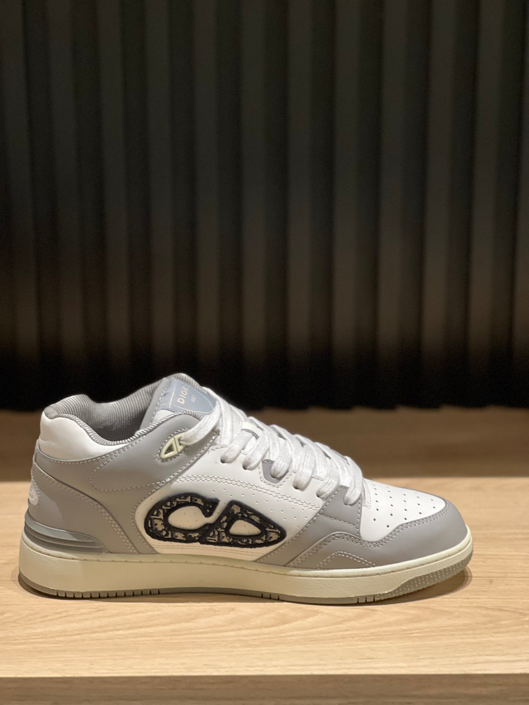 TENIS DIOR B57 MID GRIS