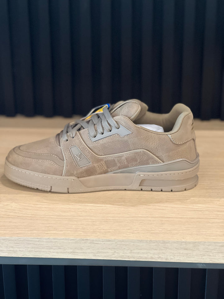 TENIS LV TAUPE BROWN