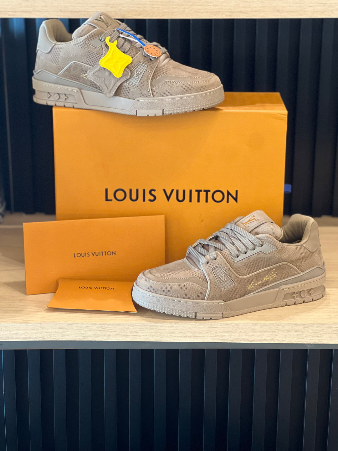 TENIS LV TAUPE BROWN