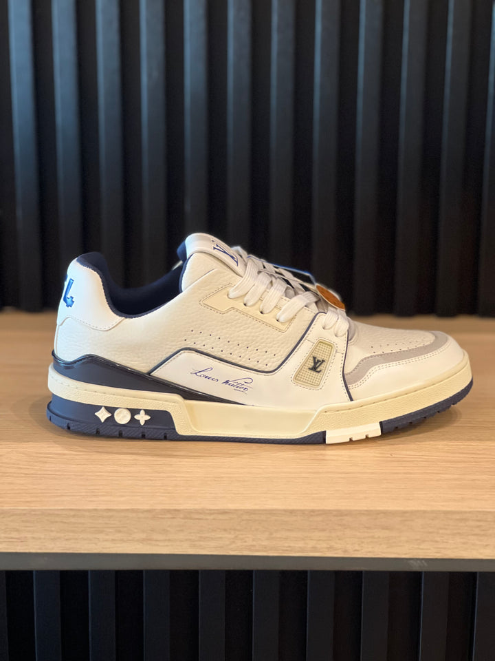 LV TRAINER DELINEADO