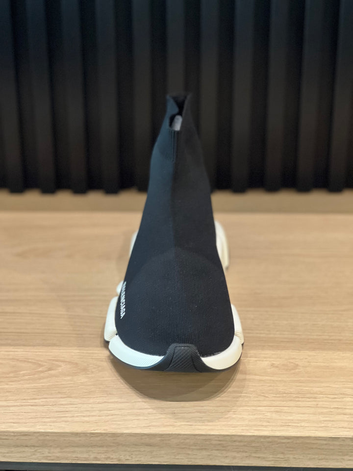 TENIS BALENCIAGA SPEED NEGRO BLANCO CLASICO