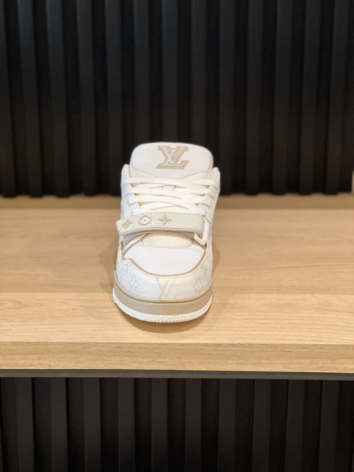 TENIS LV BROCHE BEIGE
