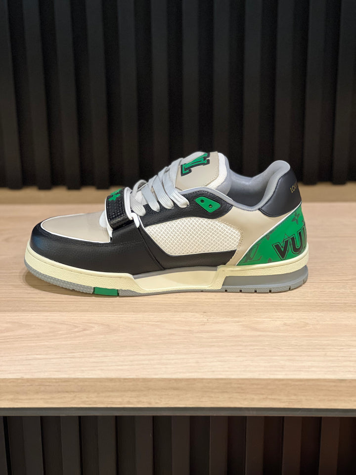 TENIS LV BROCHE NEGRO VERDE