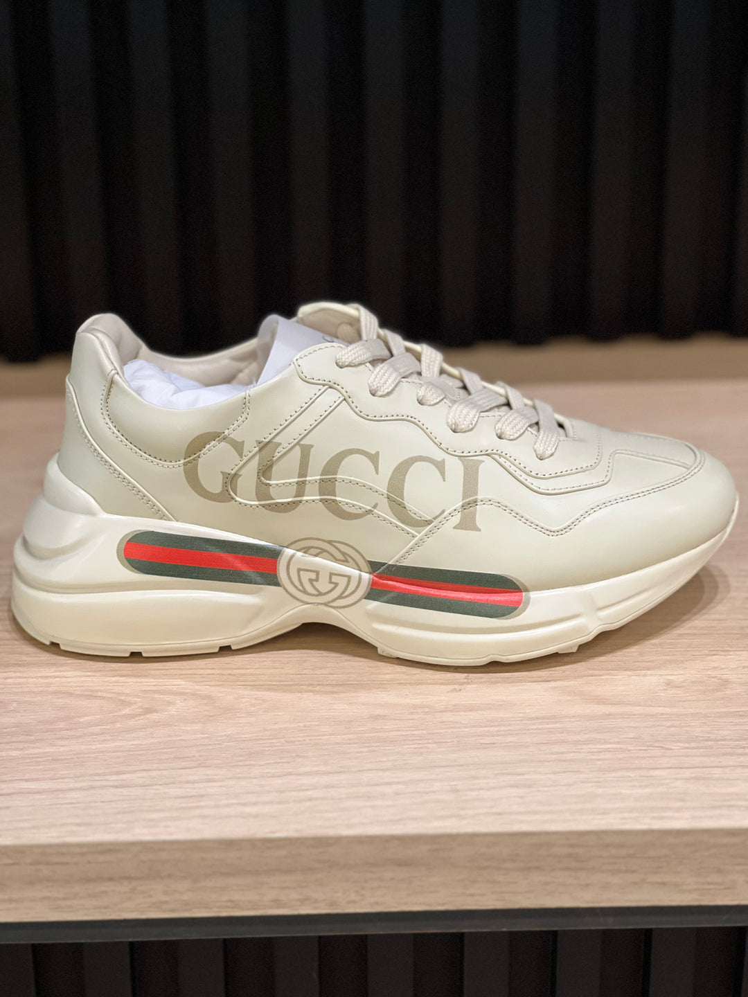 TENIS GUCCI RHYTON