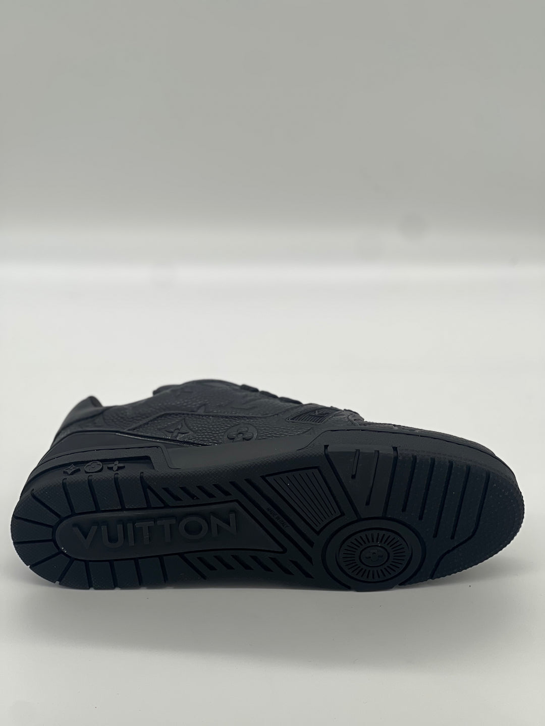TENIS LV SIGNATURE BLACK
