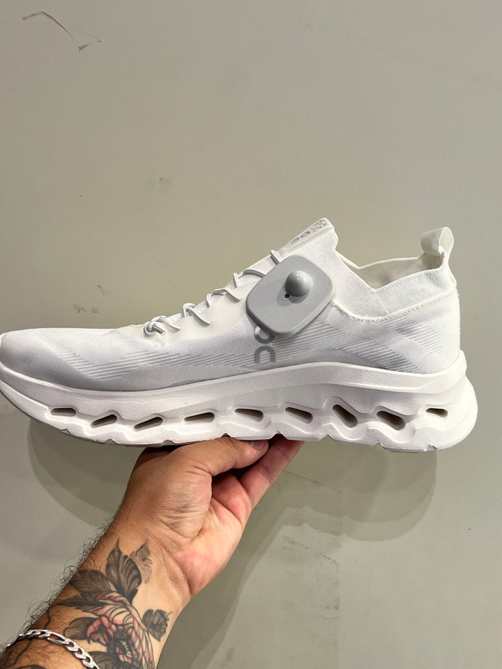 Tenis On Cloud RA-10