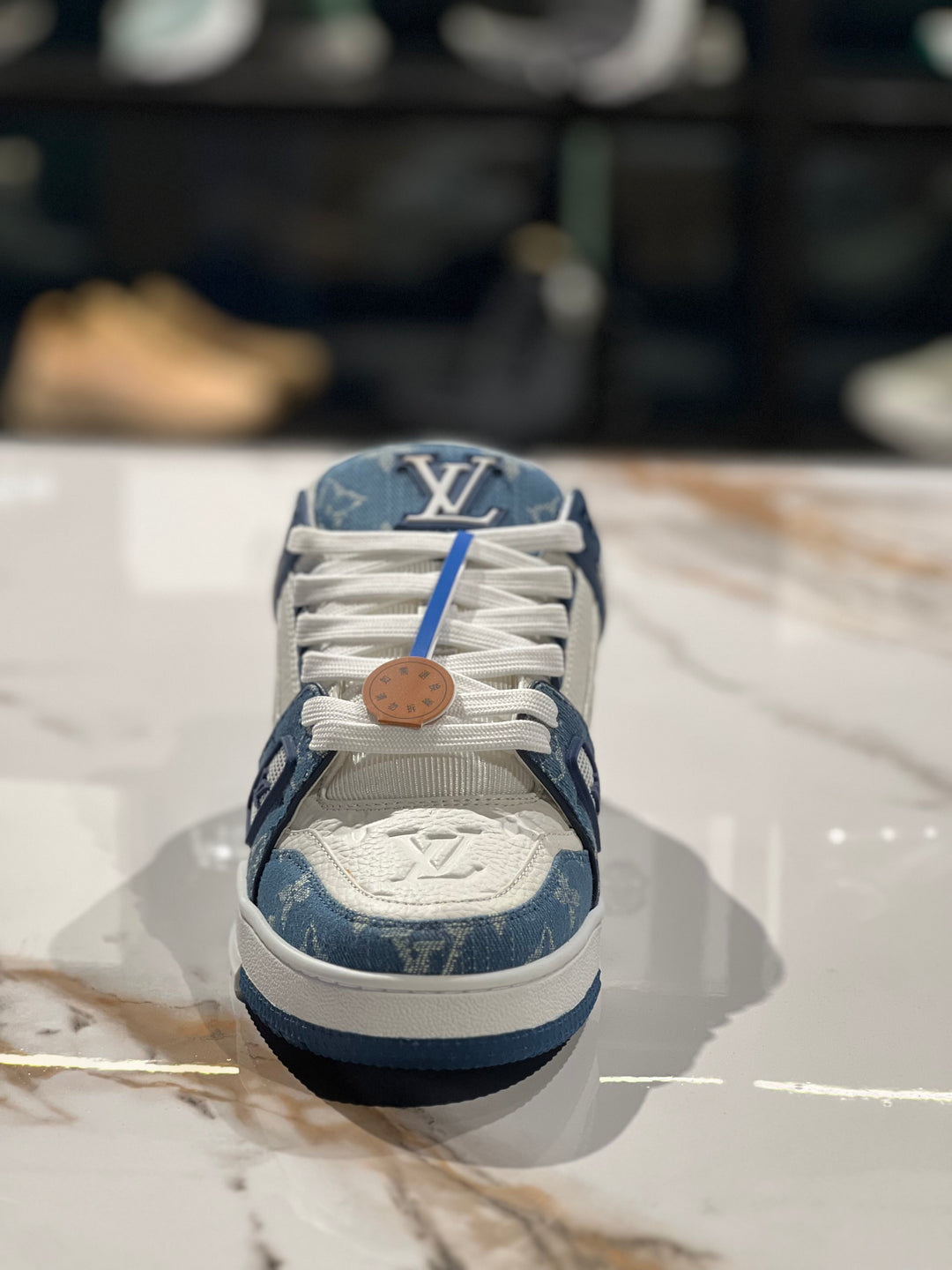TENIS LV TRAINER MEZCLILLA