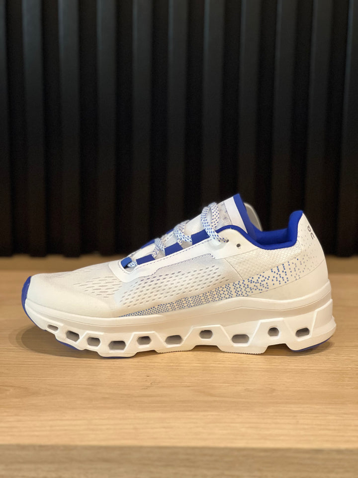 Tenis On Cloud RA-26