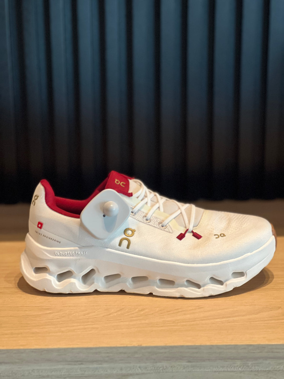 Tenis On Cloud RA-51