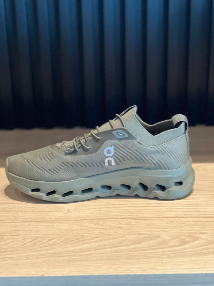 Tenis On Cloud RA-57
