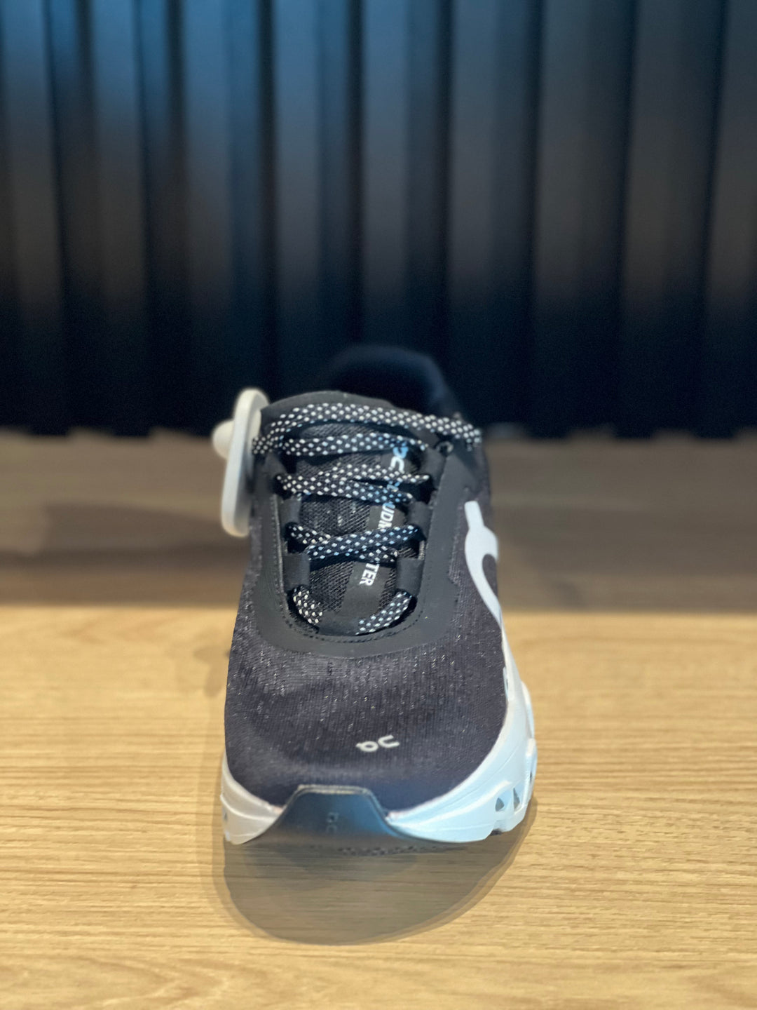 Tenis On Cloud RA-31