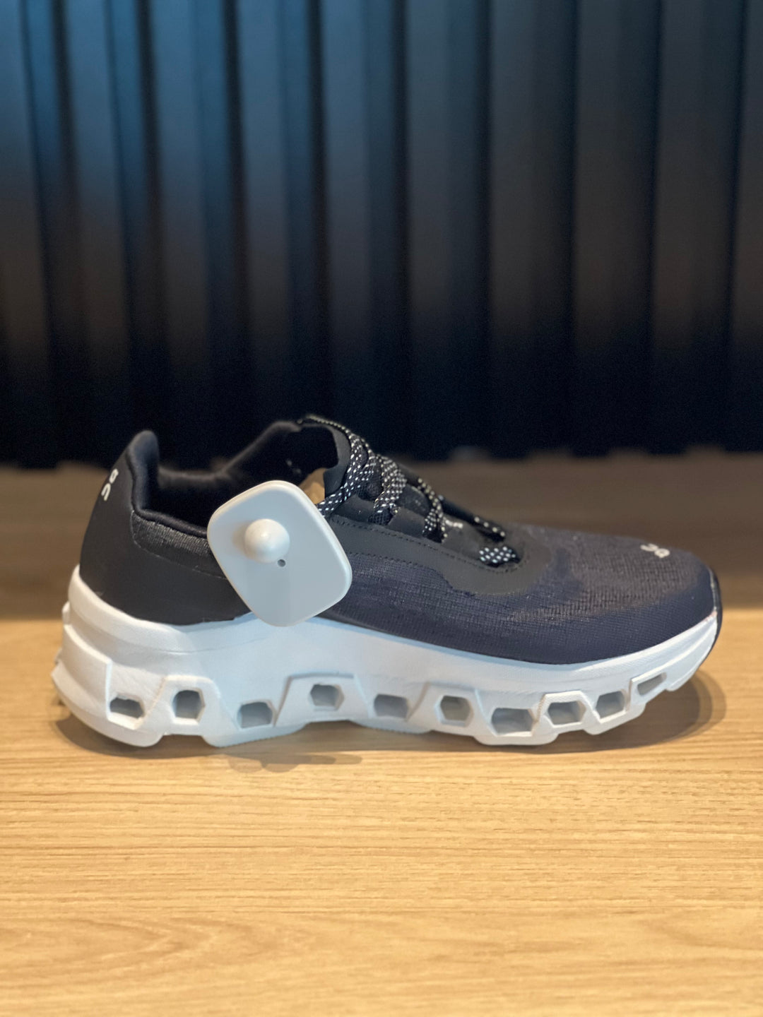 Tenis On Cloud RA-31