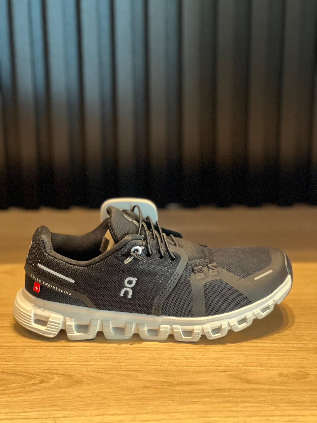 Tenis On Cloud RA-61