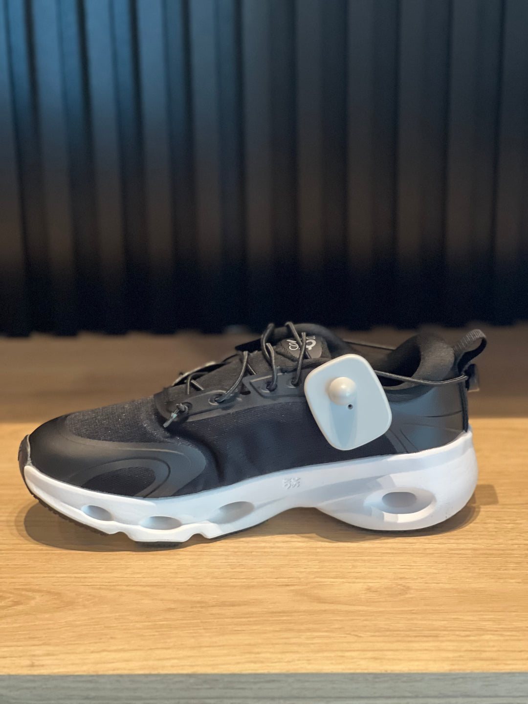 Tenis On Cloud RA-8