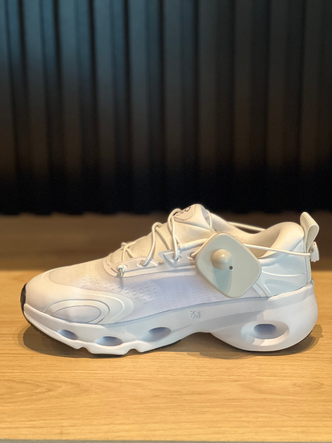 Tenis On Cloud RA-7
