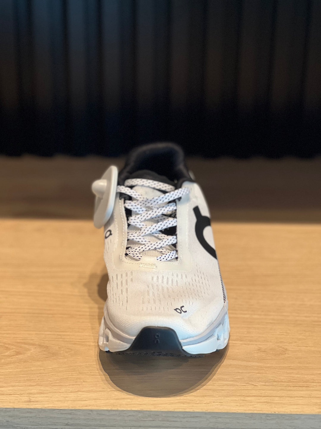 Tenis On Cloud RA-37