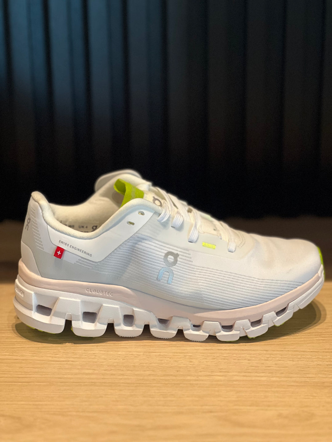 Tenis On Cloud RA-19