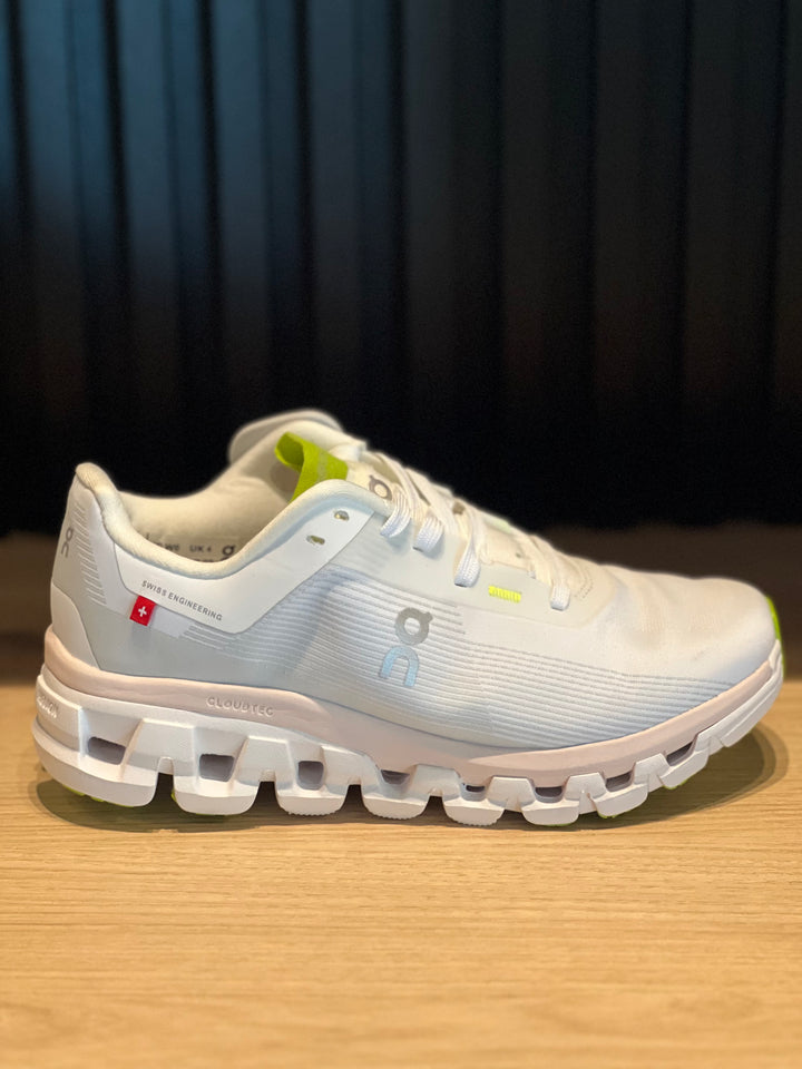 Tenis On Cloud RA-19