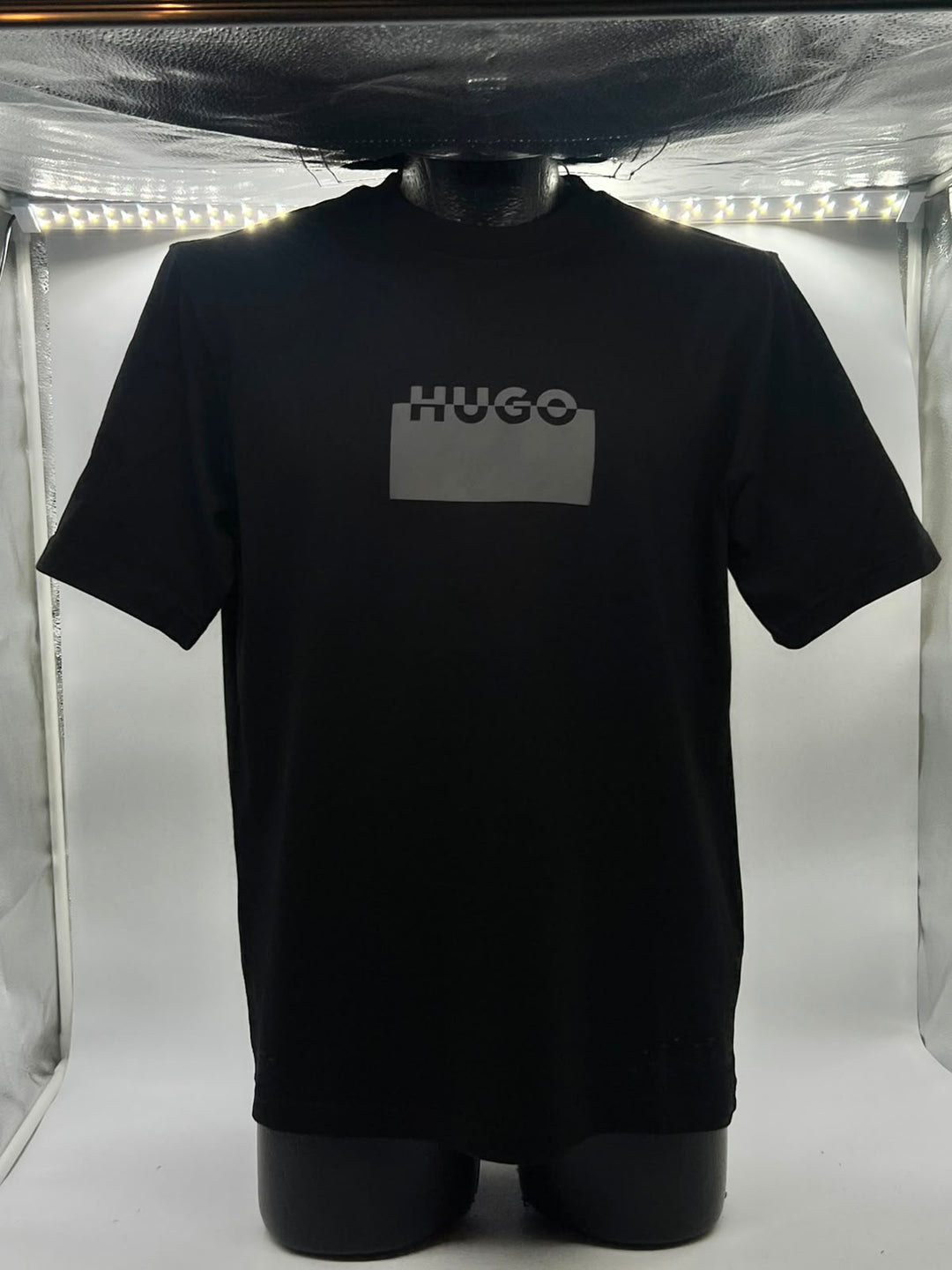 Turca Hugo Logo Negro