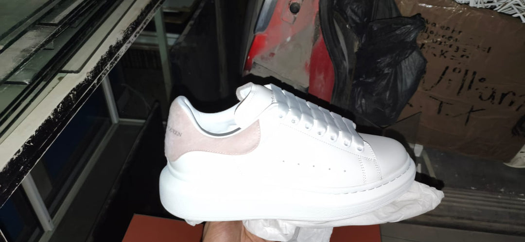 ALEXANDER MCQUEEN GAMUZA ROSA