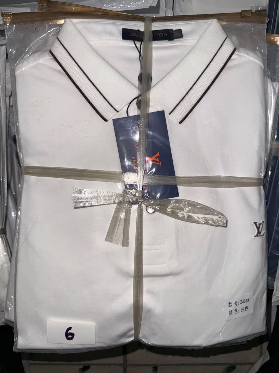 SEDA LV BLANCA CUELLO RAYAS