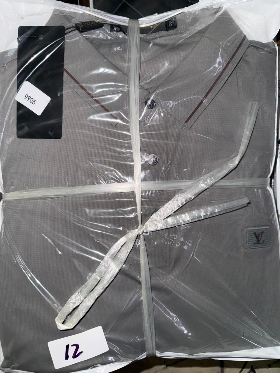 SEDA LV CUELLO GRIS