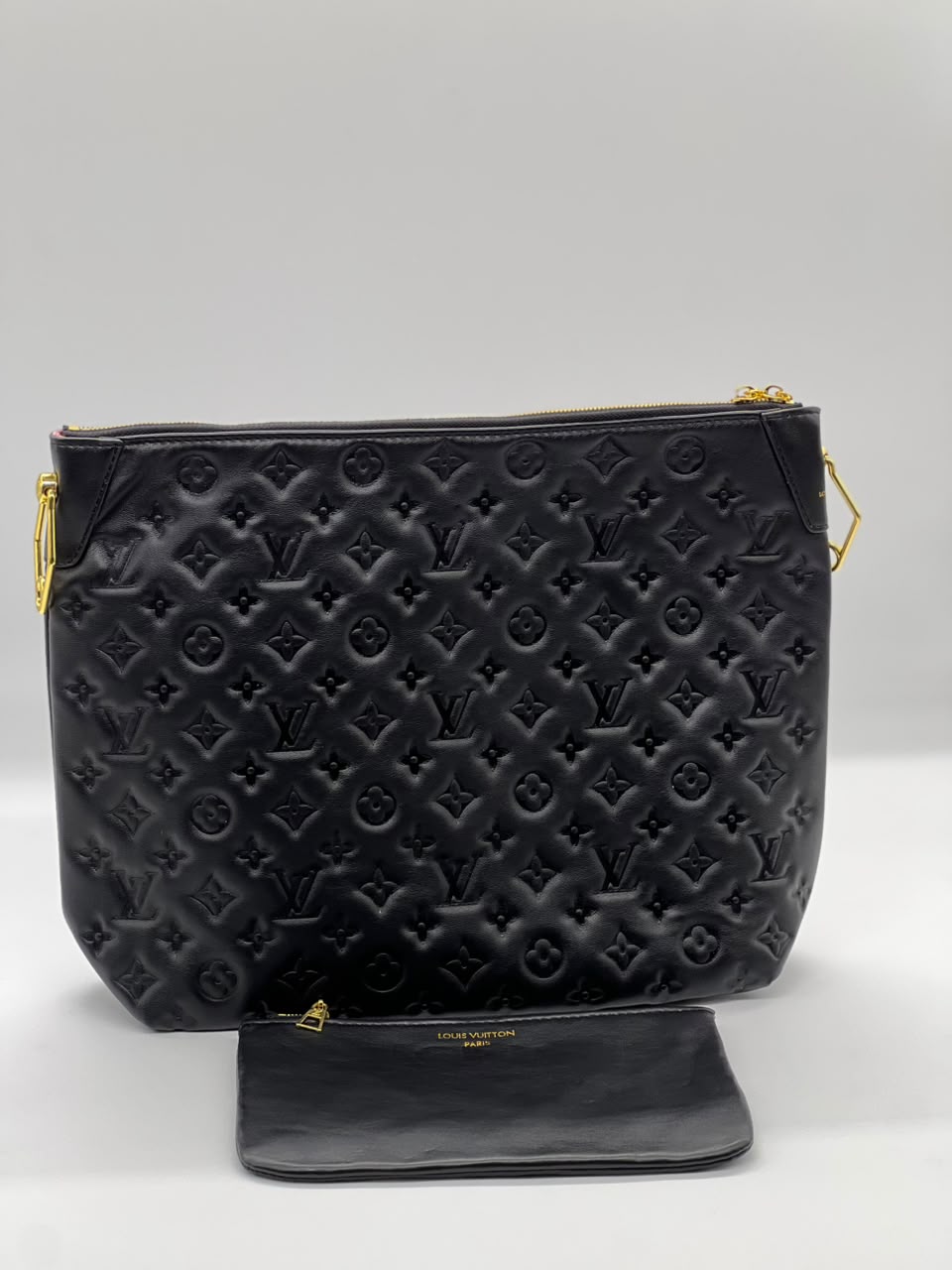 Bolsa Louis Vuitton Acolchada Negro