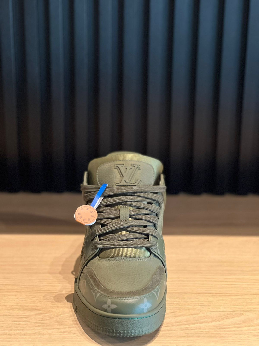 TENIS LV TRAINER OLIVE