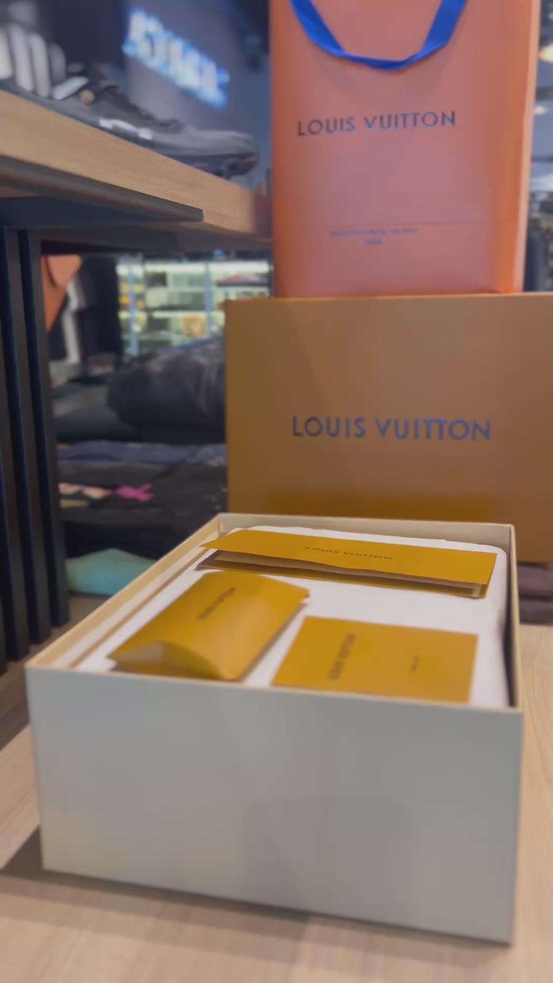 TENIS LV TRAINER RICE