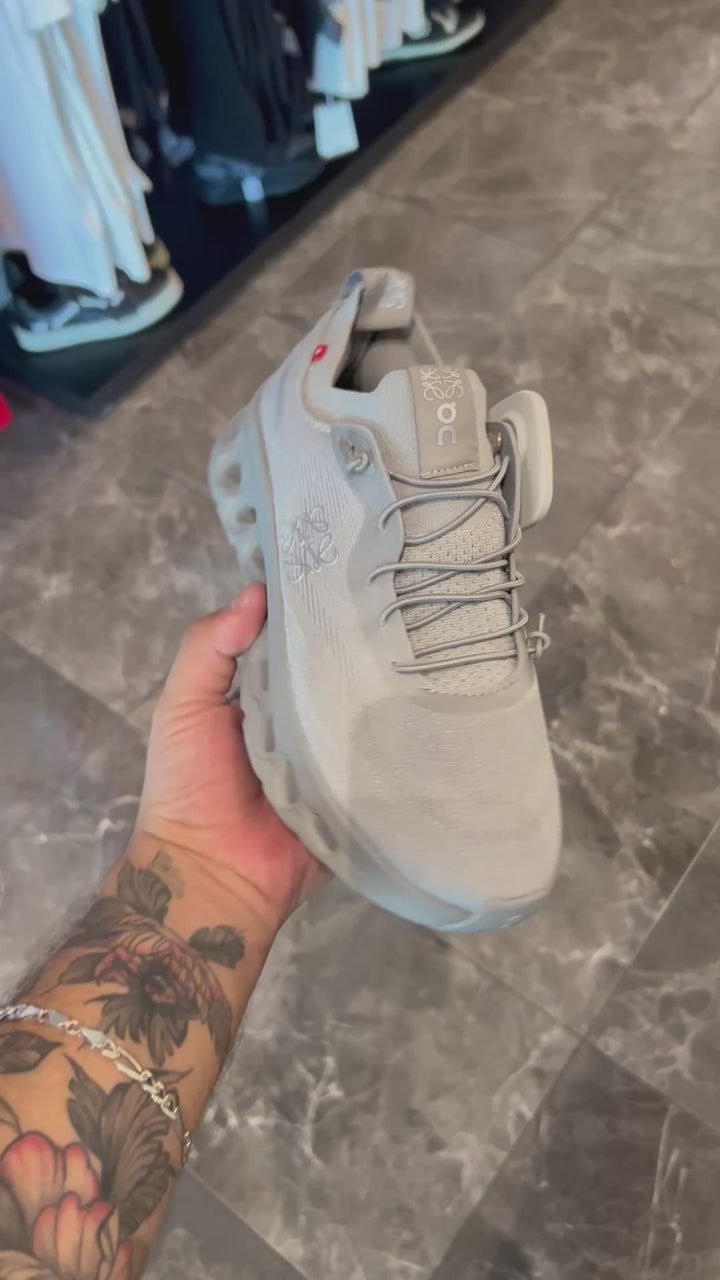 Tenis On Cloud RA-46